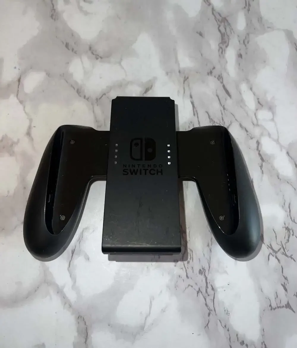 Official Nintendo Switch Joy-Con Comfort Grip (HAC-011)